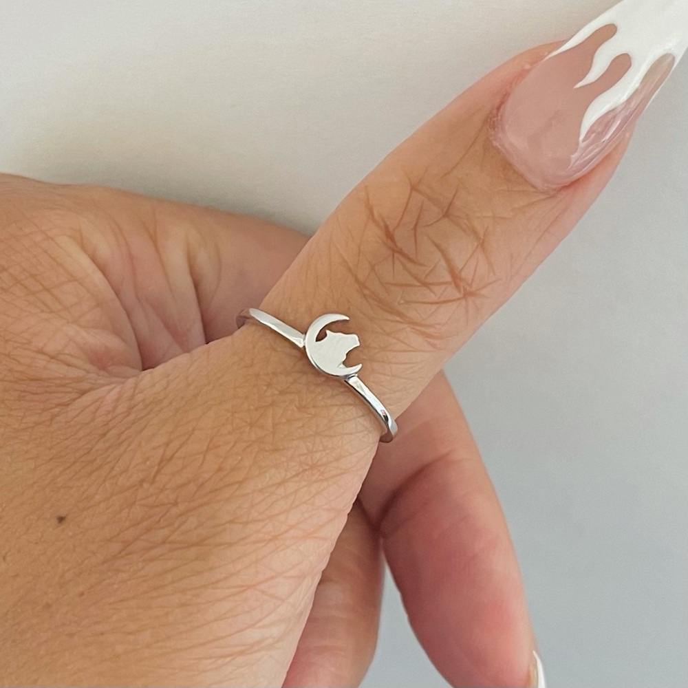 Sterling silver tiny howling wolf on moon ring, wolf ring, moon ring, dainty